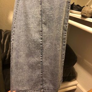 Denim skirt